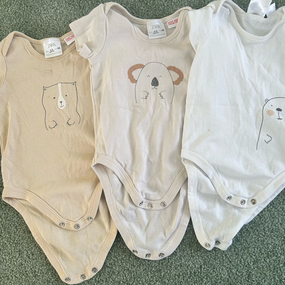 Zara Kids Beige and White Animal Bodysuit Trio